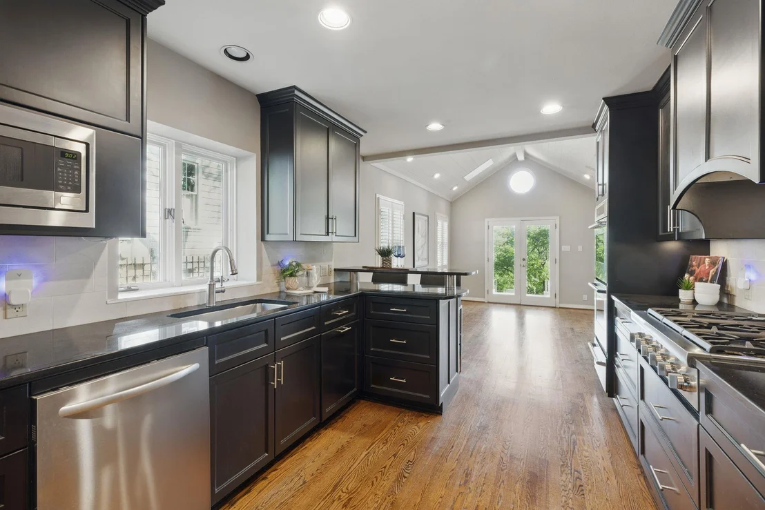 Photo of 1006 Gaston Ave