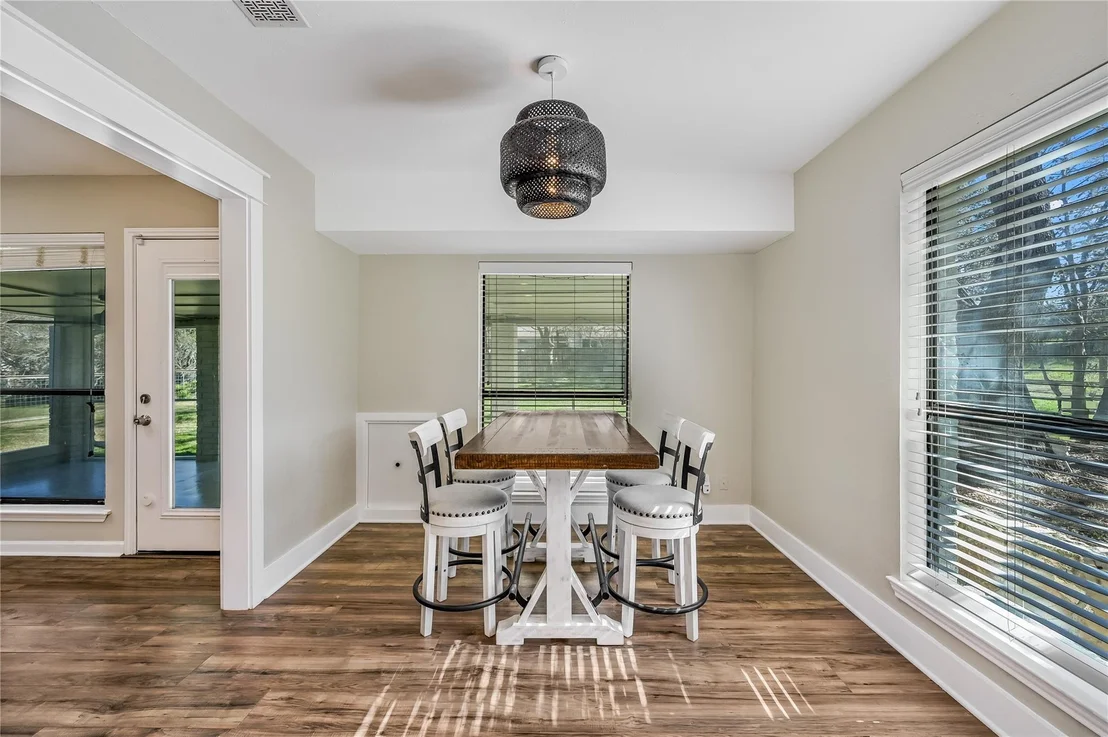 Photo of 1003 Mockingbird DR