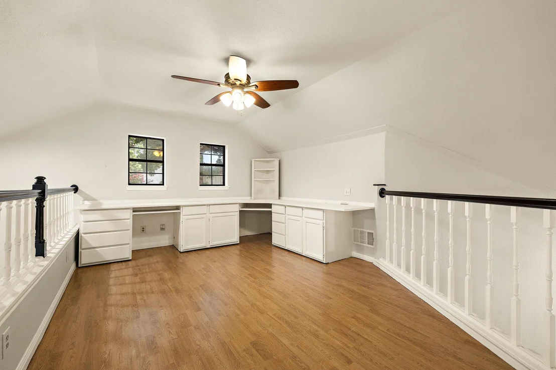 Photo of 800 Timber TRL