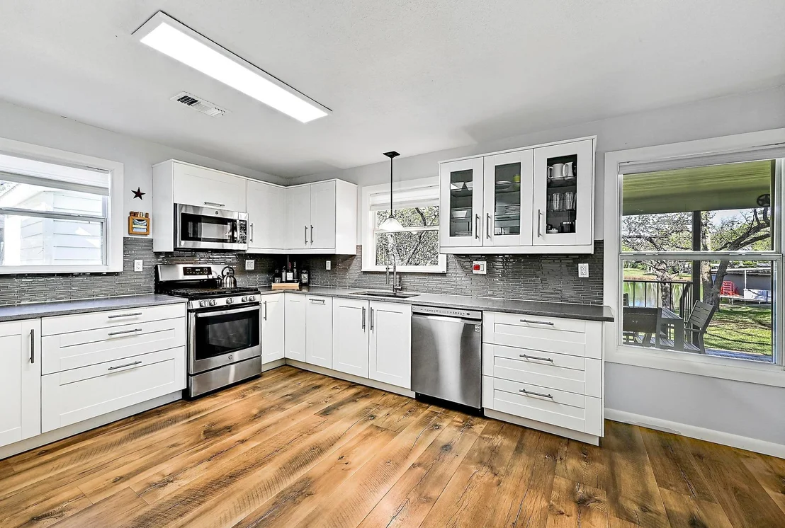 Photo of 1318 Contour DR
