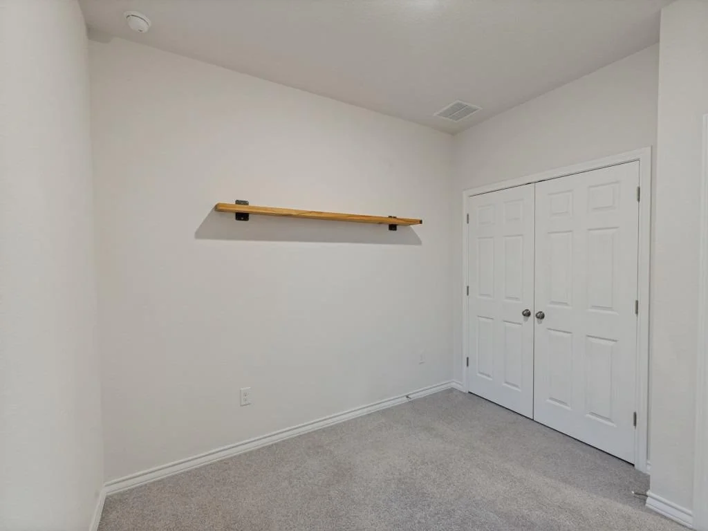 Photo of 11610 Connaught CV