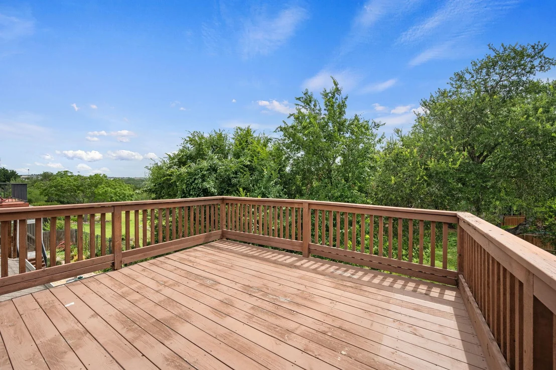 Photo of 10004 Scull Creek DR