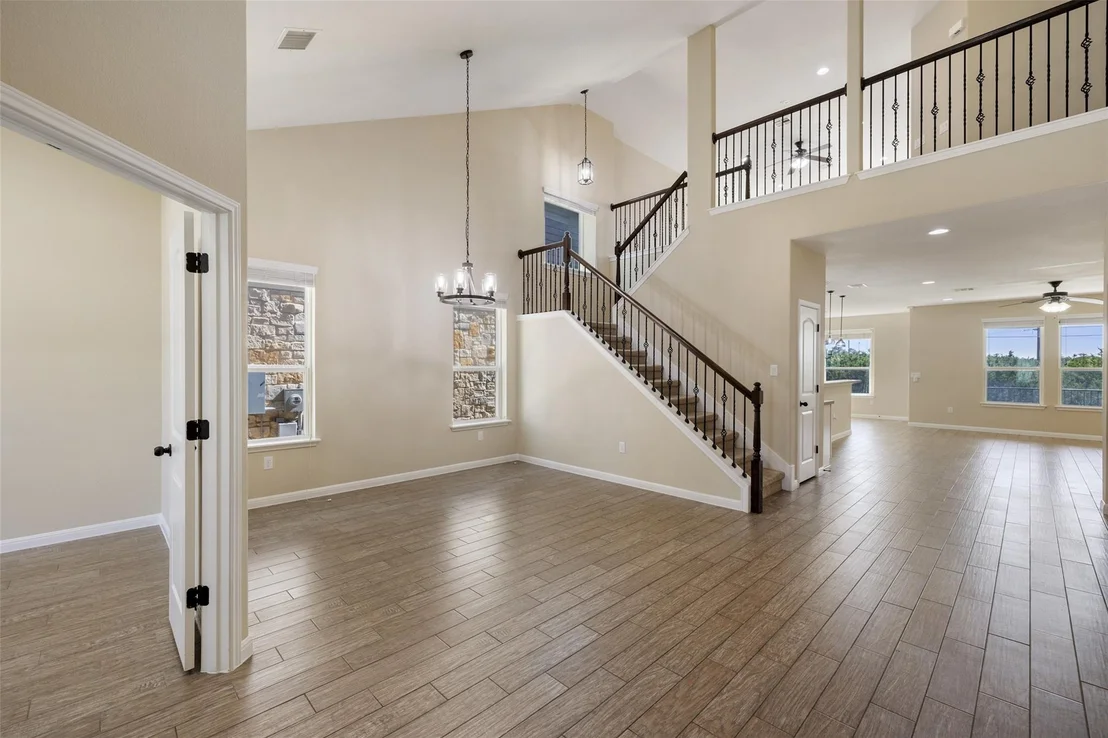 Photo of 11512 Reading WAY