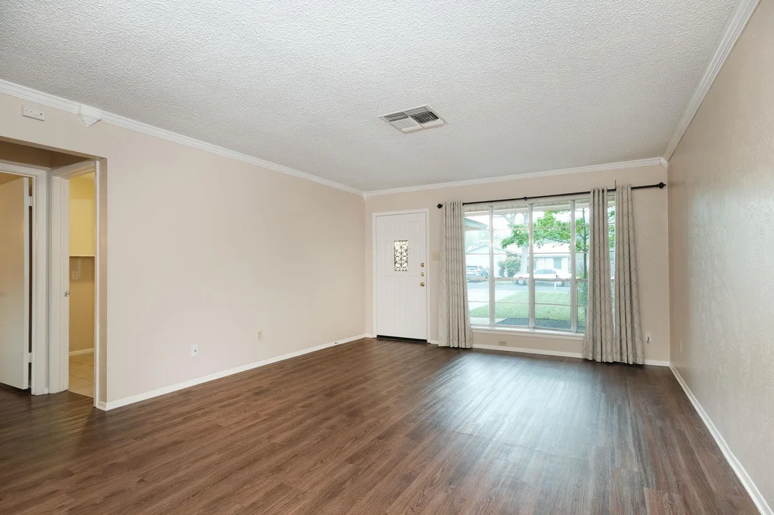 Photo of 10419 Firethorn LN