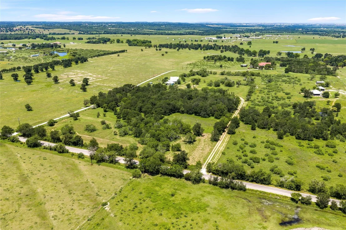 Photo of 928 Upper Elgin River RD