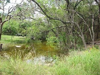 Photo of 350 Bluff RD