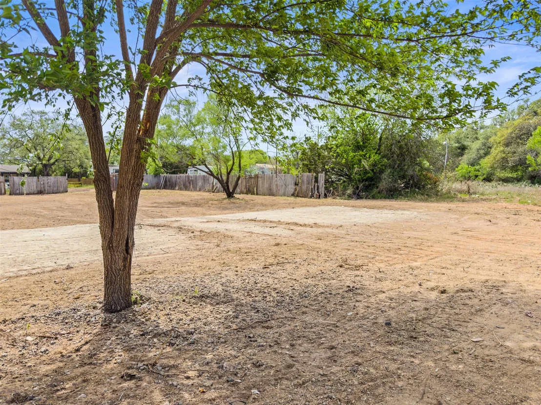 Photo of 933 County Road 118