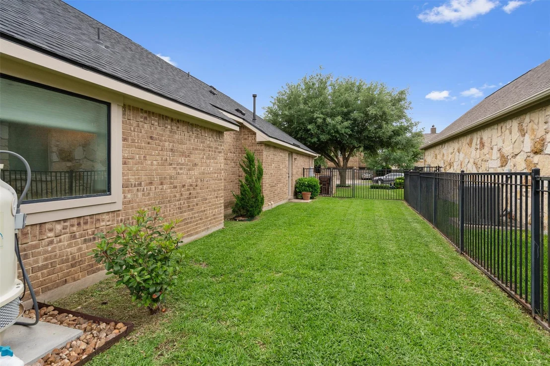 Photo of 1530 Hidden Springs PATH