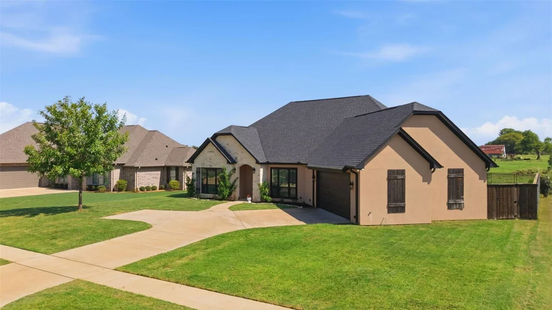 Photo of 264 Heritage WAY