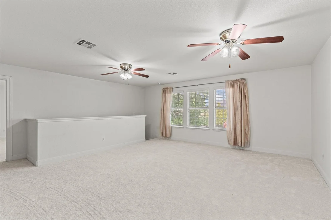 Photo of 804 Yosemite TRL