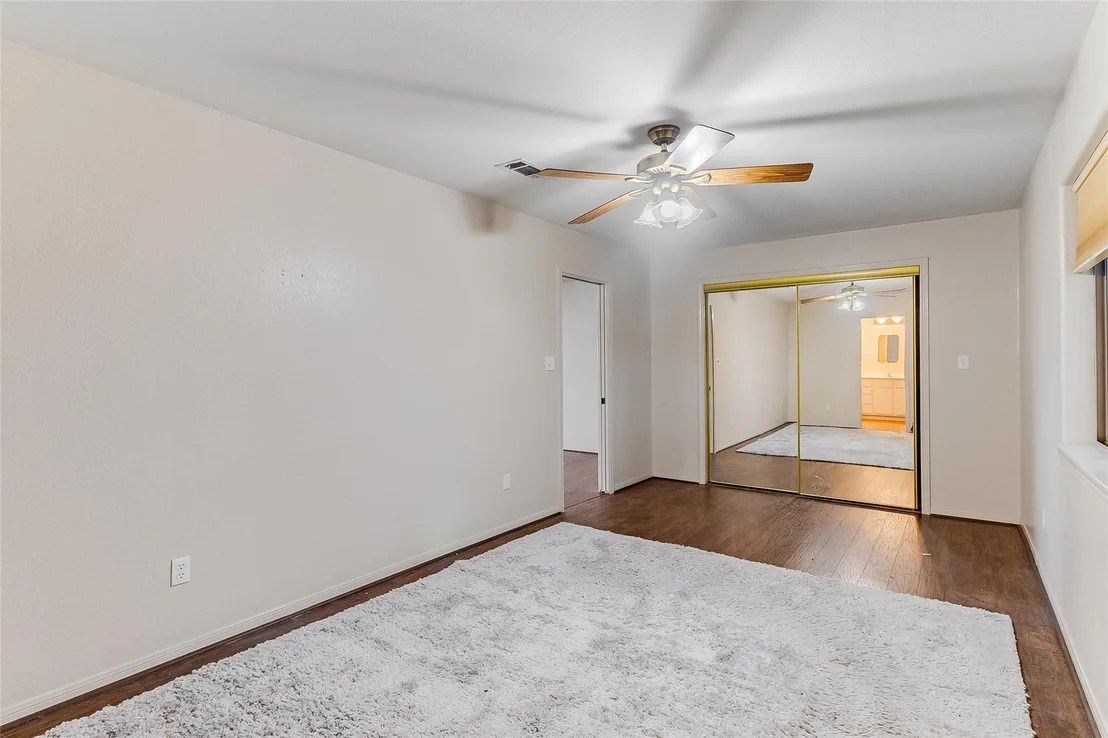 Photo of 8319 County Road 200