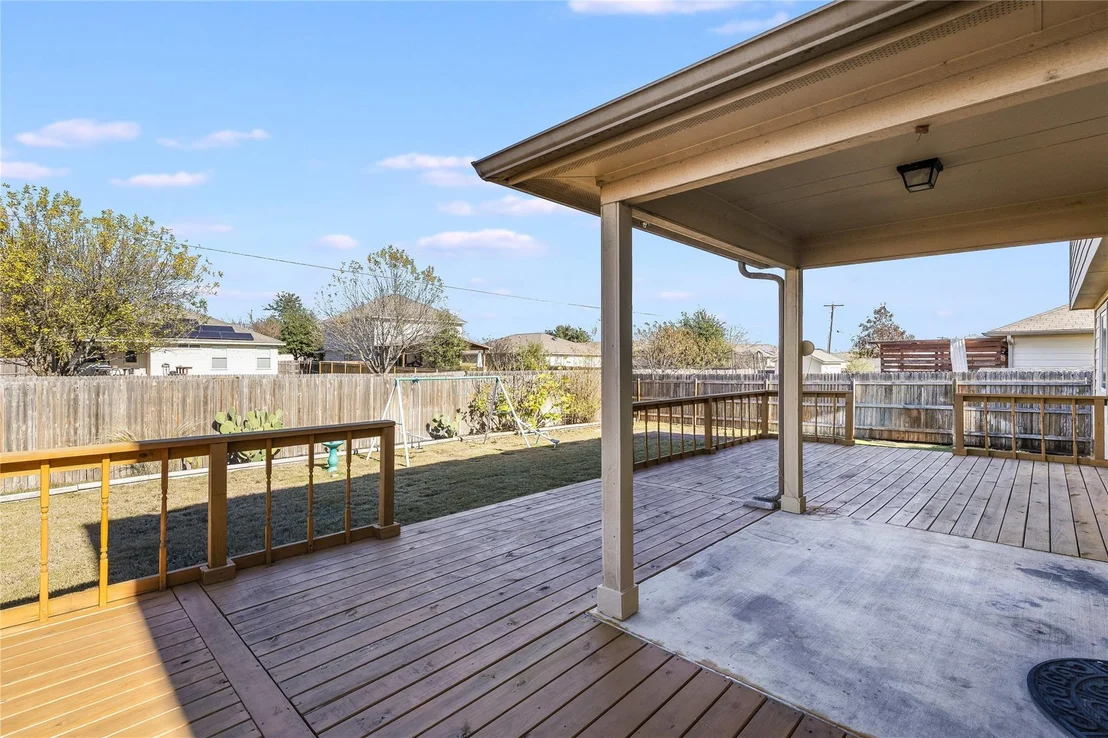 Photo of 704 Mitchell DR
