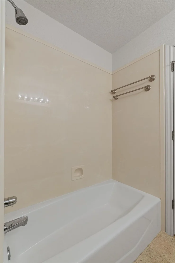 Photo of 106 Stacey LN