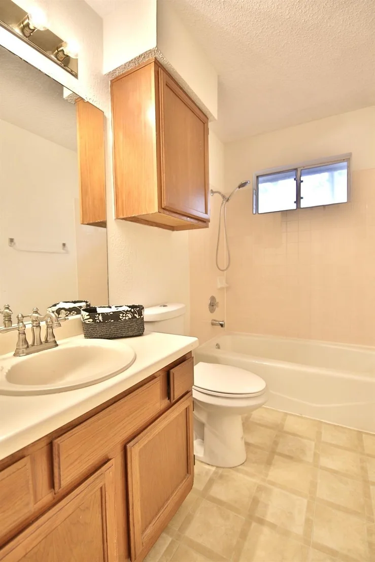 Photo of 7401 Rankin TRL