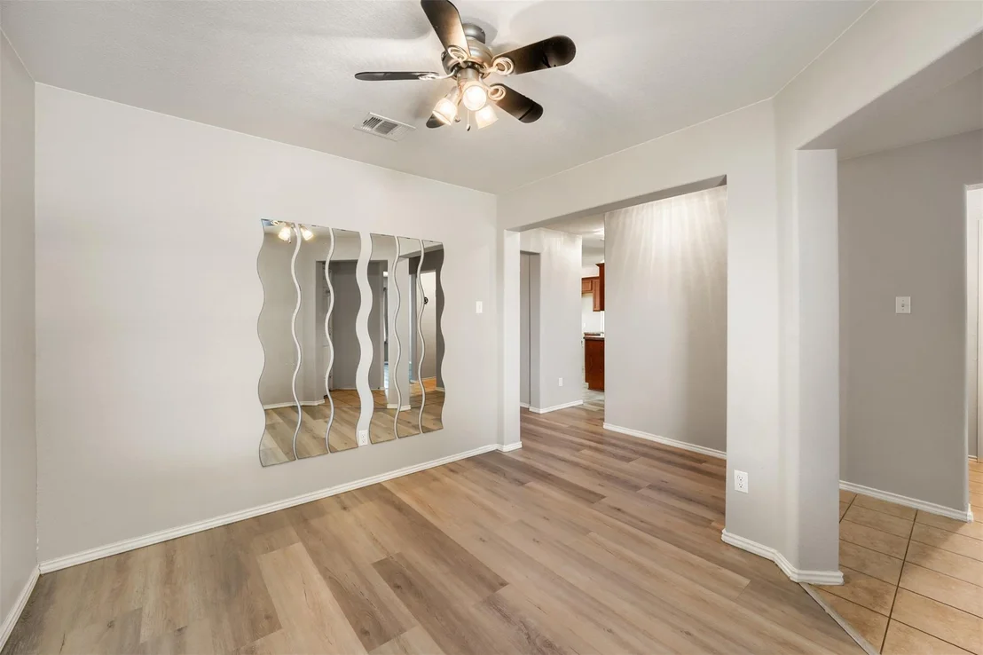Photo of 13200 Ring DR