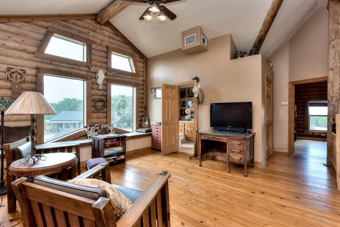 Photo of 3295 County Road 206