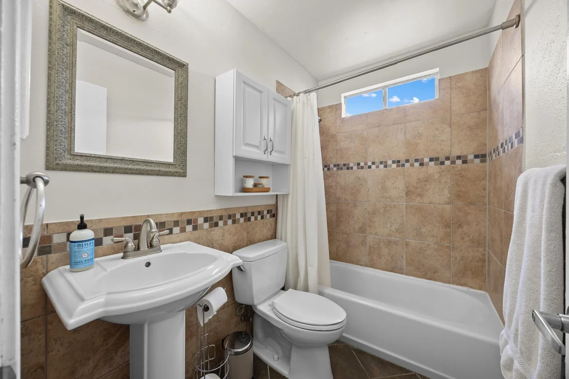 Photo of 1006 Edgerly LN