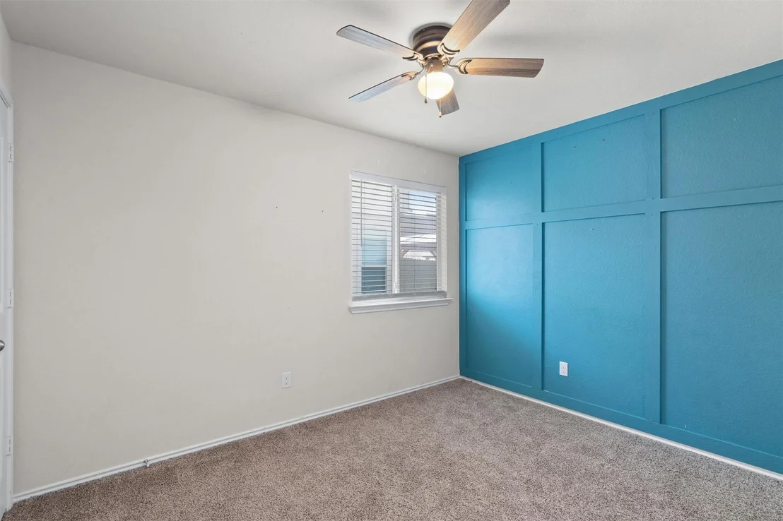Photo of 162 Beth Ann LOOP