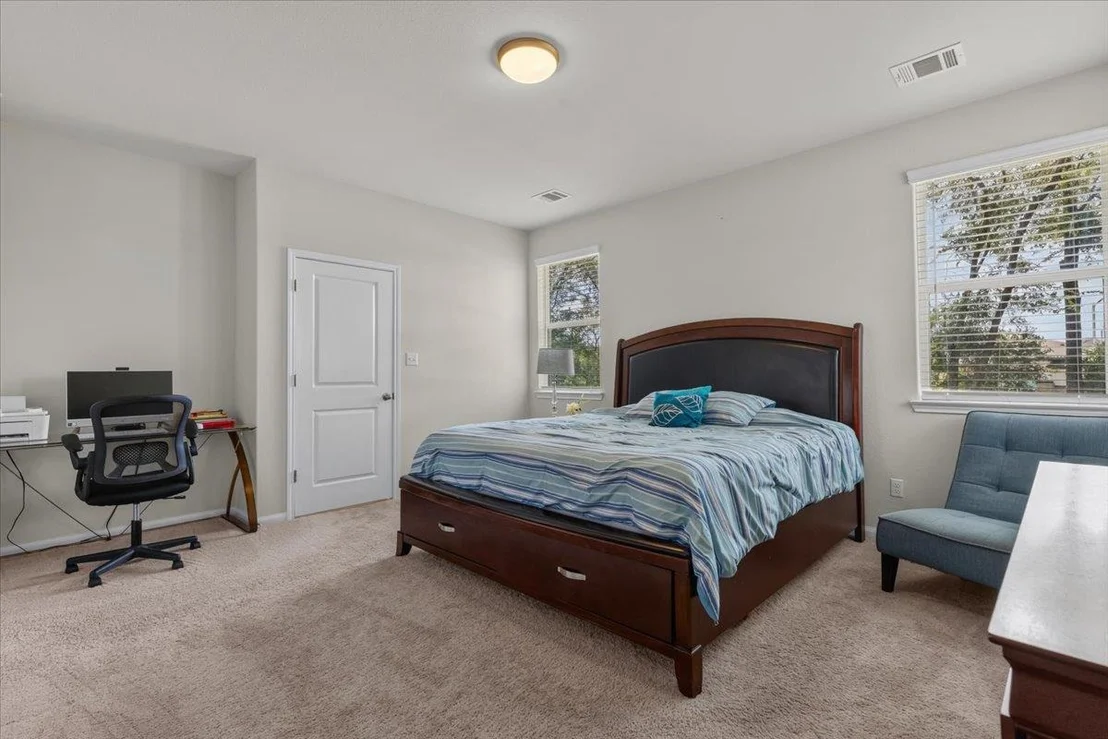 Photo of 242 Reveille DR