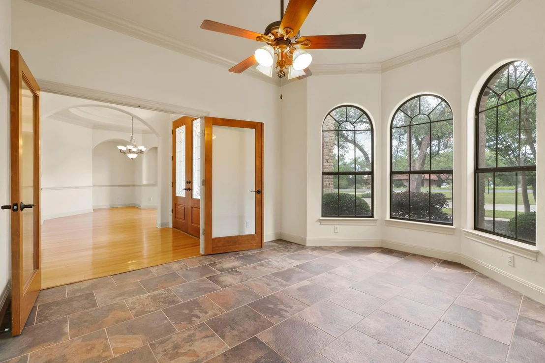 Photo of 111 River Chase BLVD