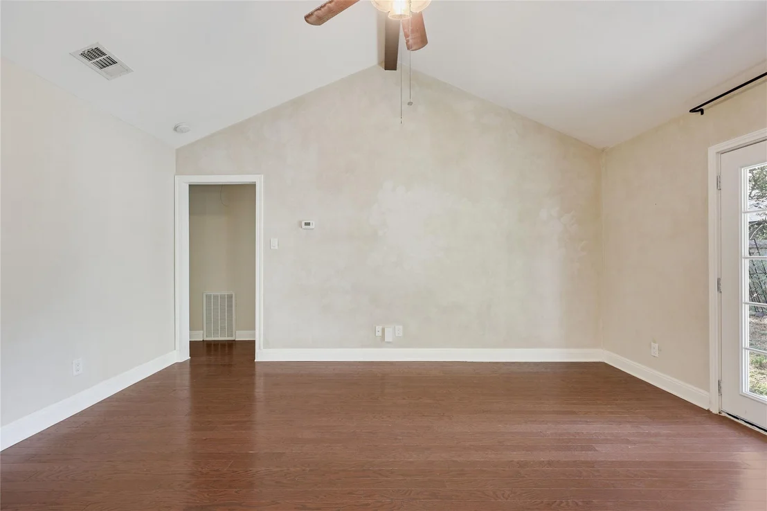 Photo of 6232 Hillston DR