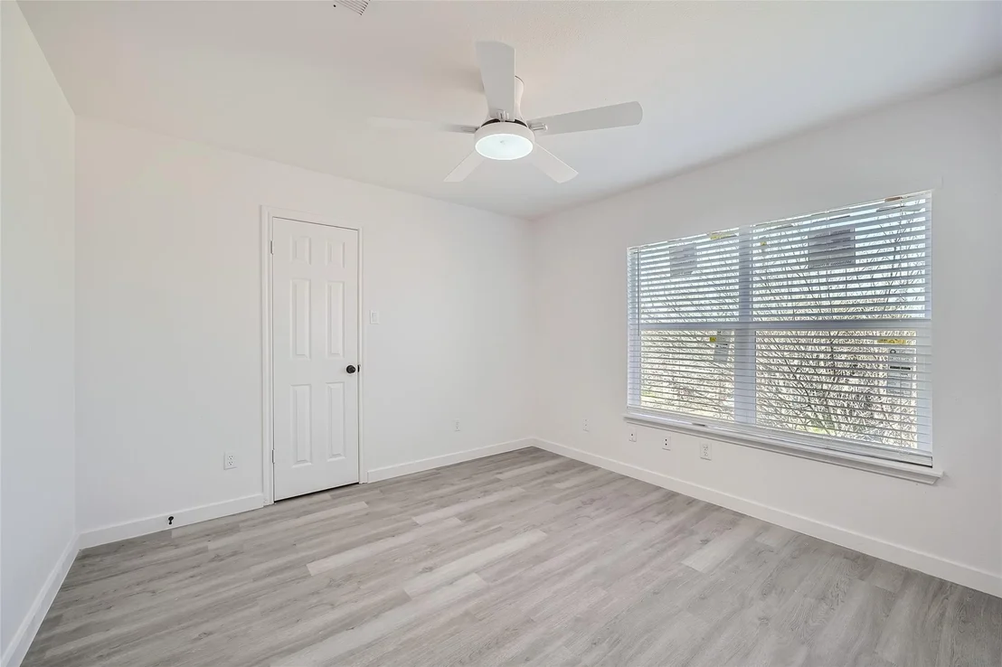 Photo of 2604 Andres WAY