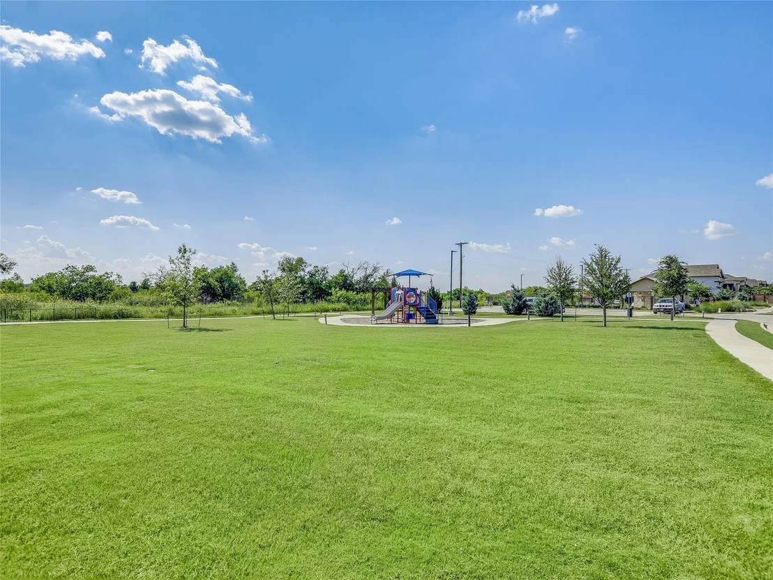 Photo of 19033 Kimberlite DR