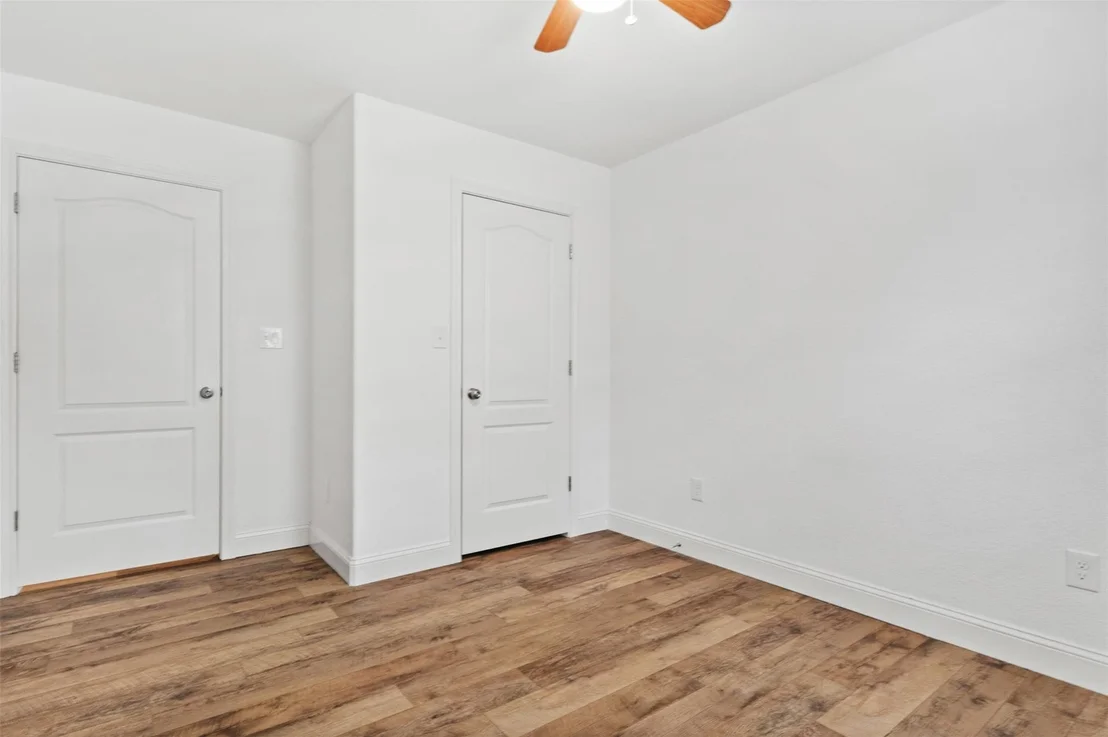 Photo of 275 Woodruff RD