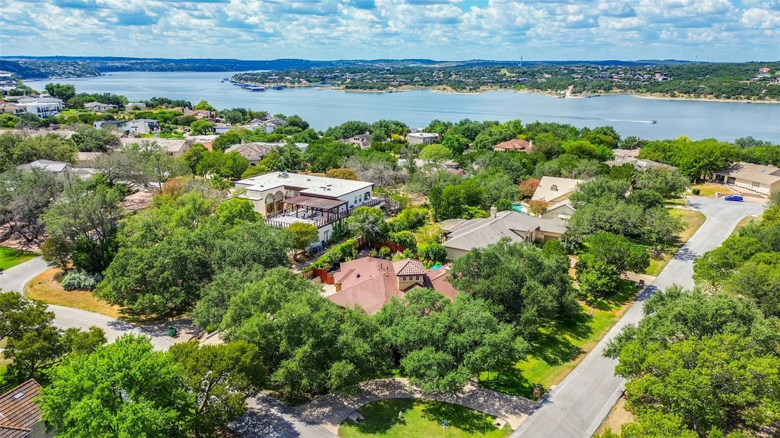 Photo of 101 Indian Bend DR