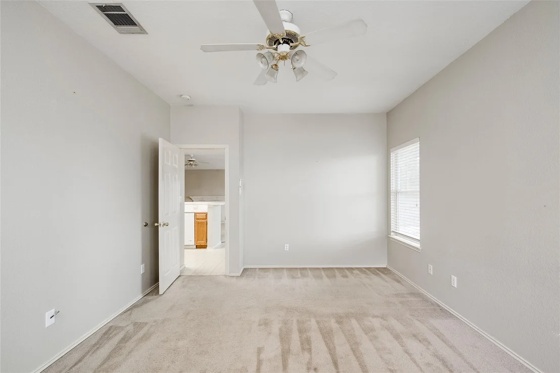 Photo of 1404 Wheatfall LN