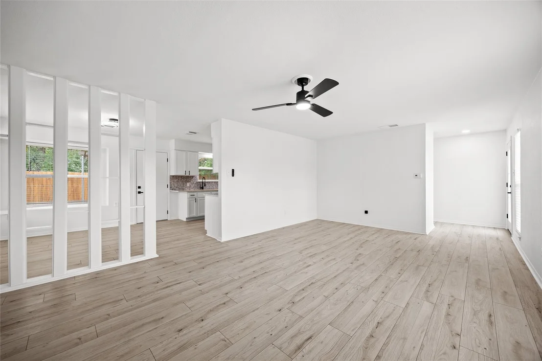 Photo of 2110 Elysian FLDS