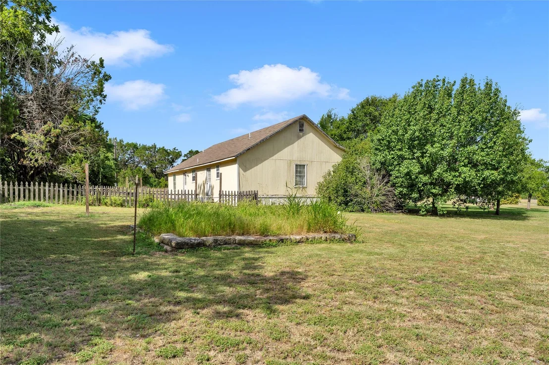 Photo of 351 County Road 326