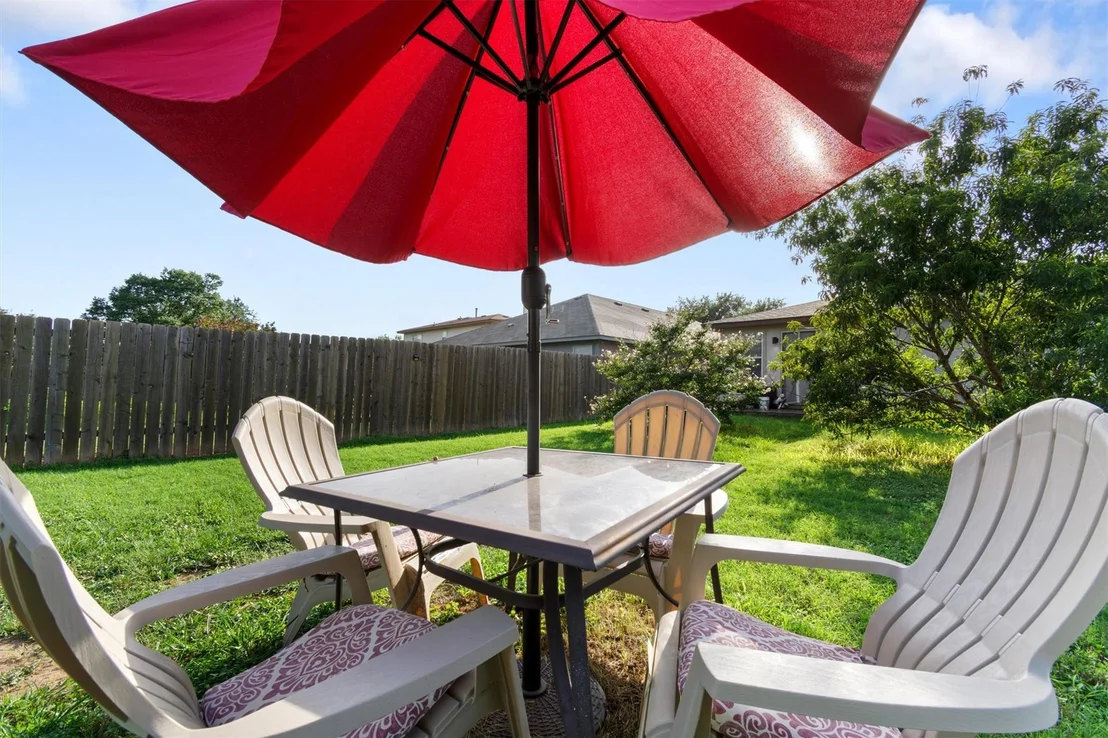 Photo of 4101 Louise Lee DR