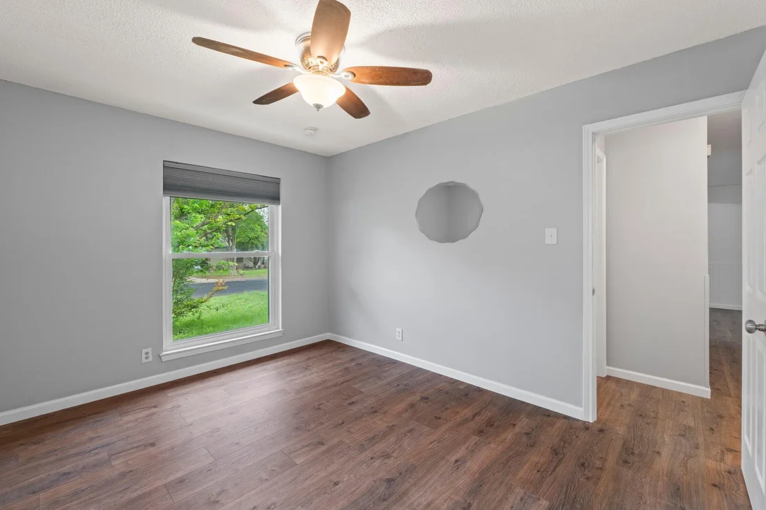Photo of 5811 Glenhollow PATH
