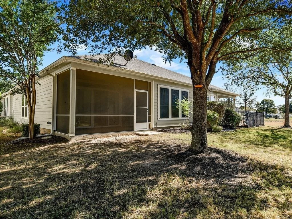 Photo of 119 Hampton CIR