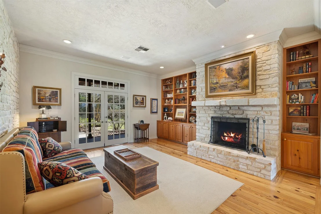 Photo of 1580 County Road 377