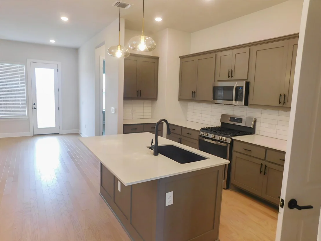 Photo of 11808 DILLON FALLS DR