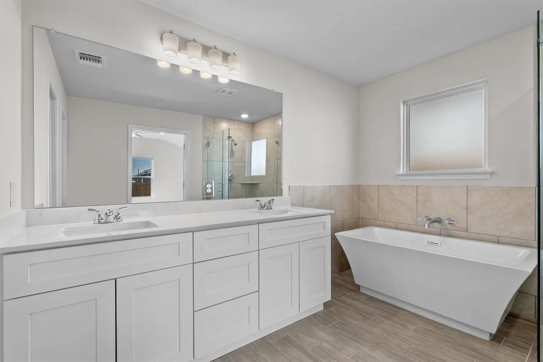 Photo of 417 Stellar Wind DR