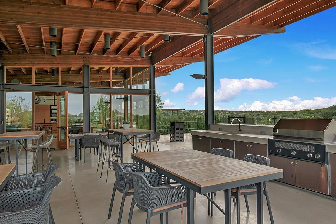 Photo of 544 River Overlook RD