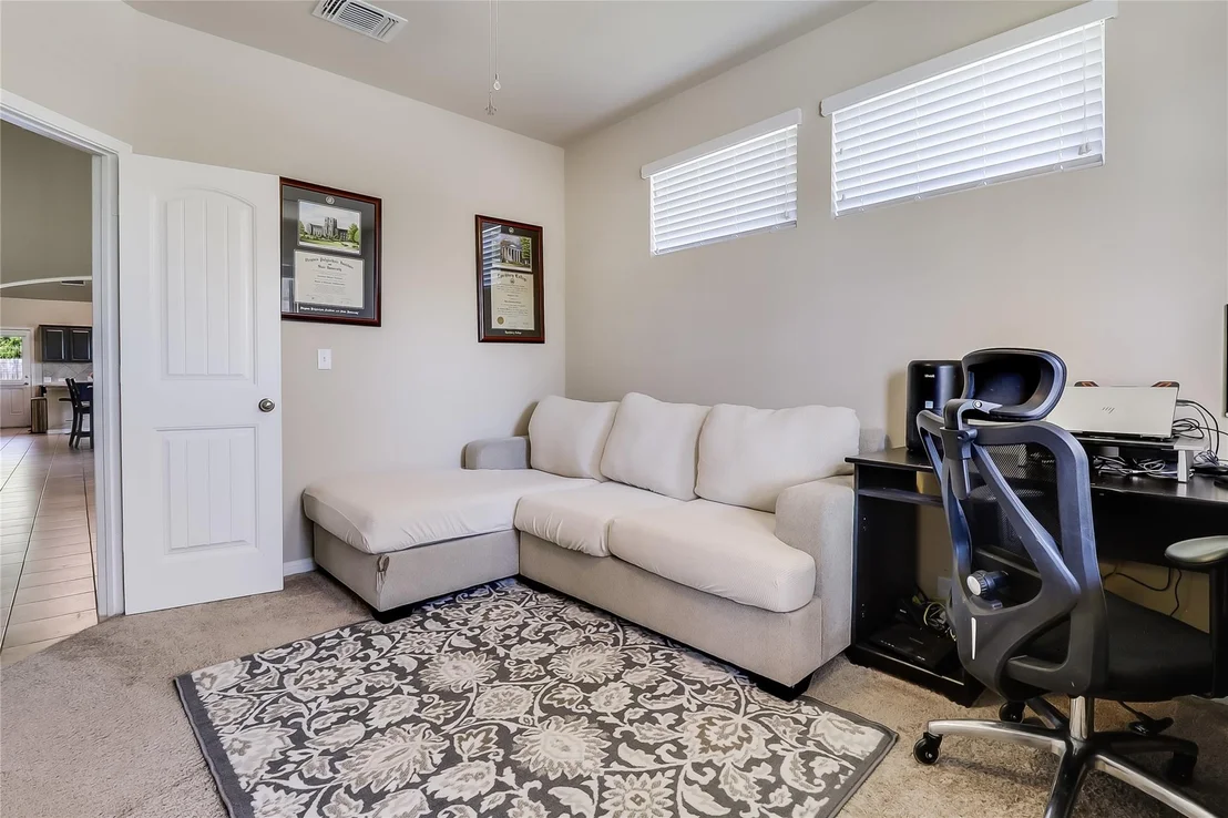 Photo of 1425 Hamiltons WAY