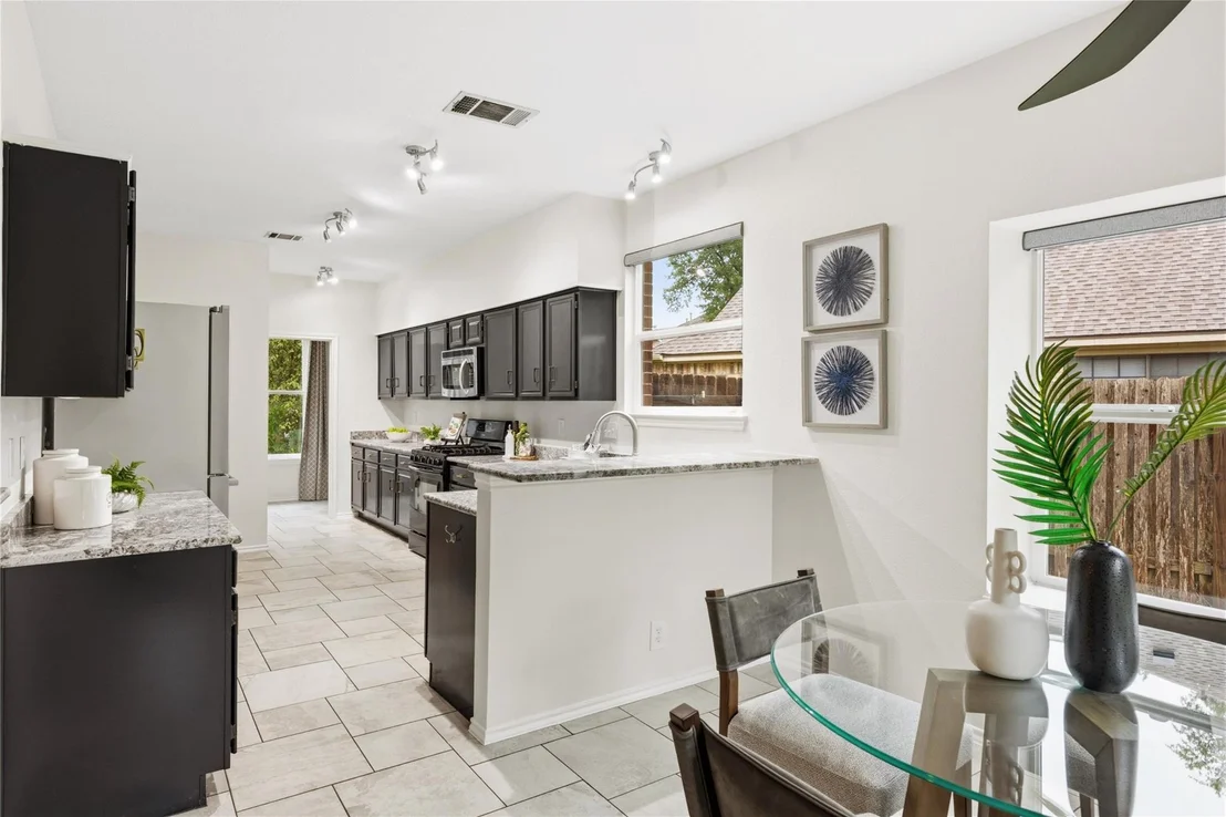 Photo of 403 Paint Brush CIR