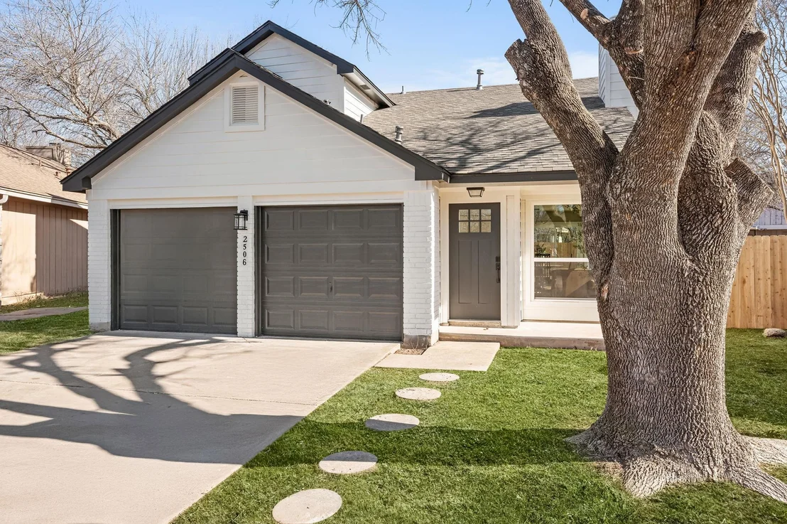 Photo of 2506 Charla CIR