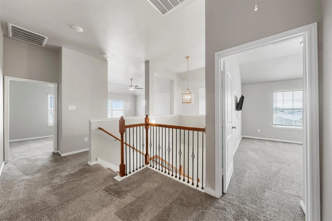 Photo of 905 Clanton CV