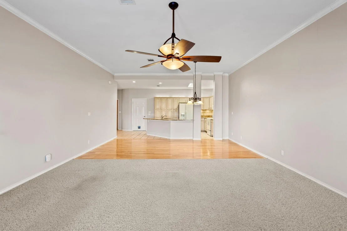 Photo of 52 Augusta DR