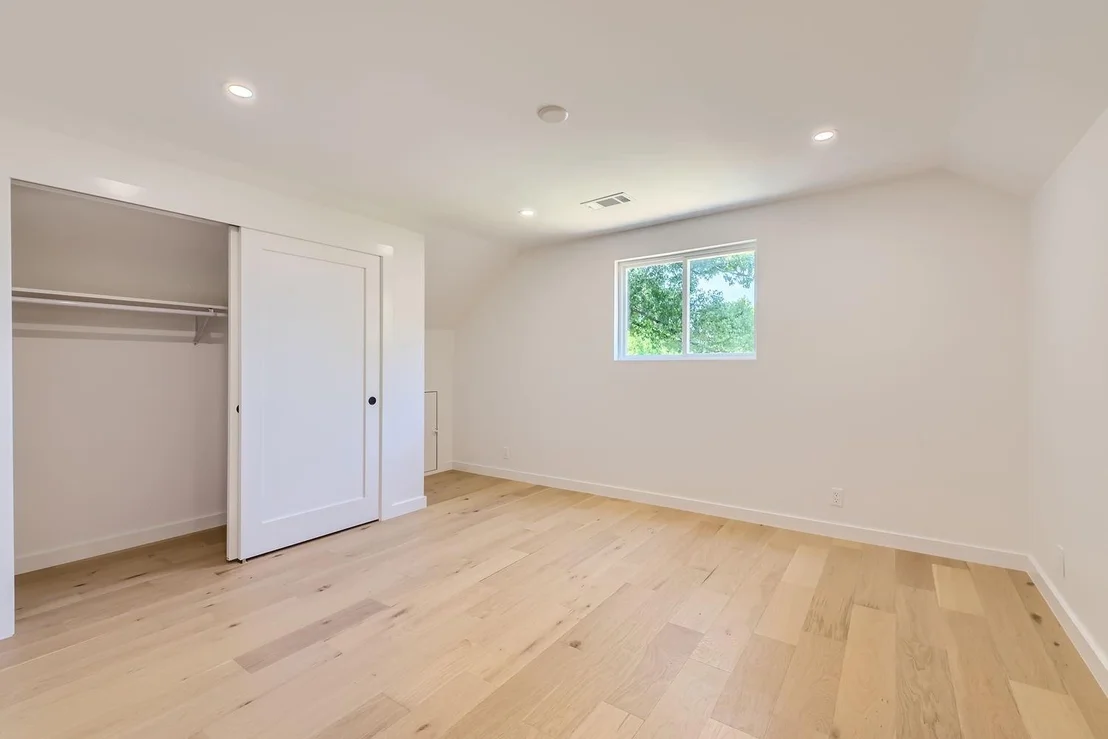 Photo of 3401 Laguna DR
