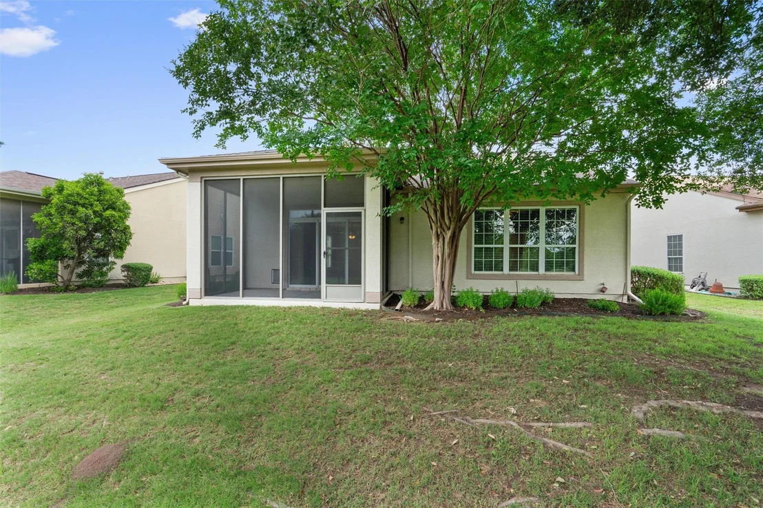 Photo of 233 Crockett LOOP
