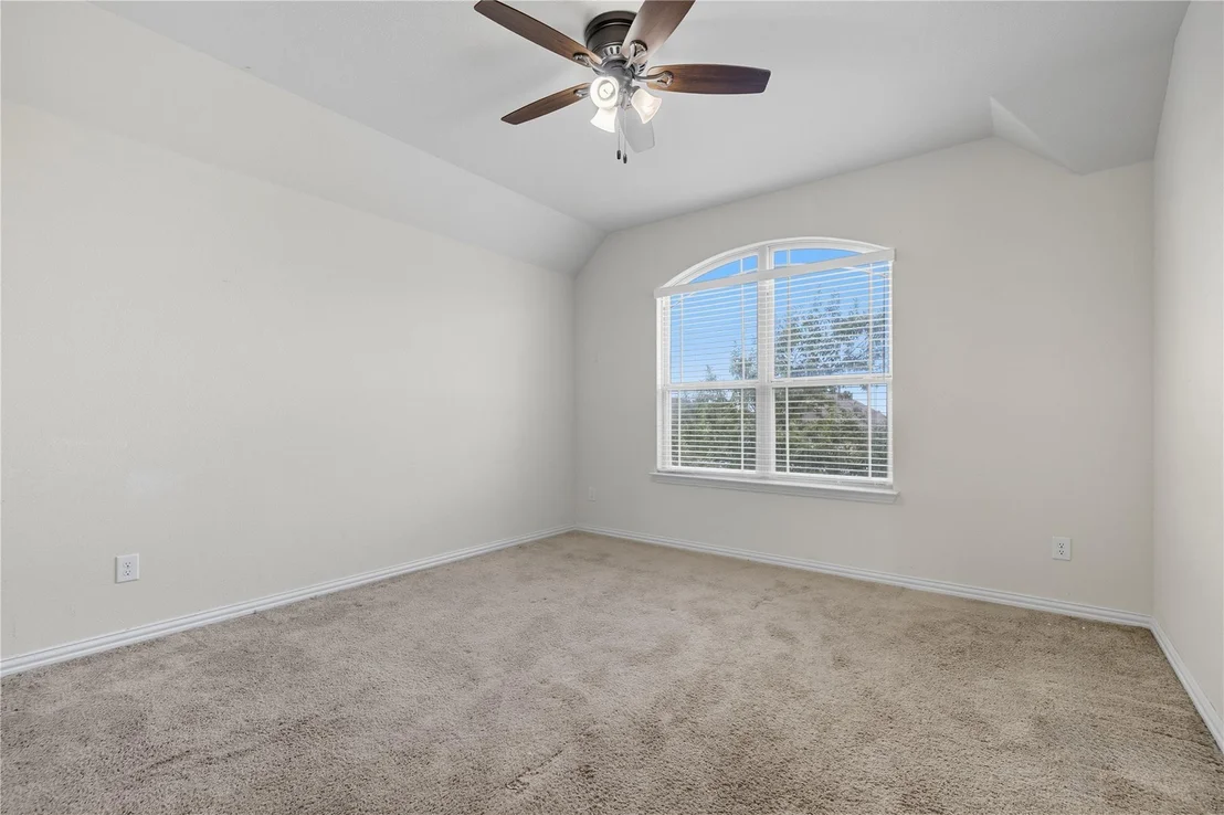 Photo of 426 Vista Gardens DR