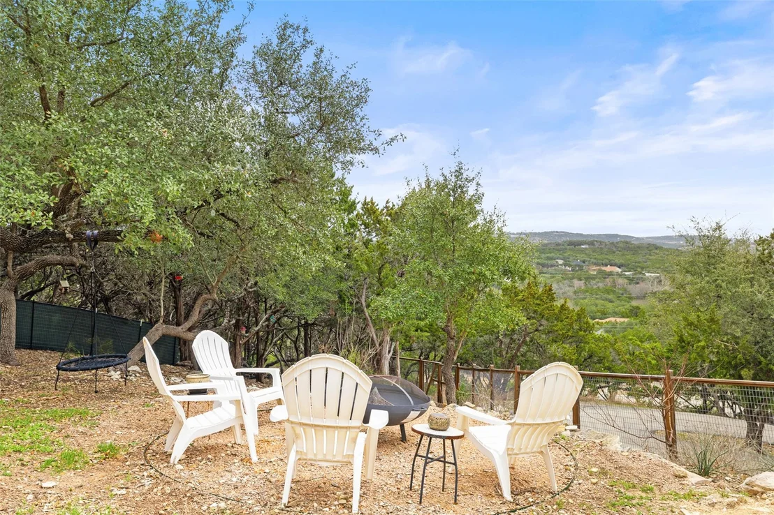 Photo of 114 Crest View DR