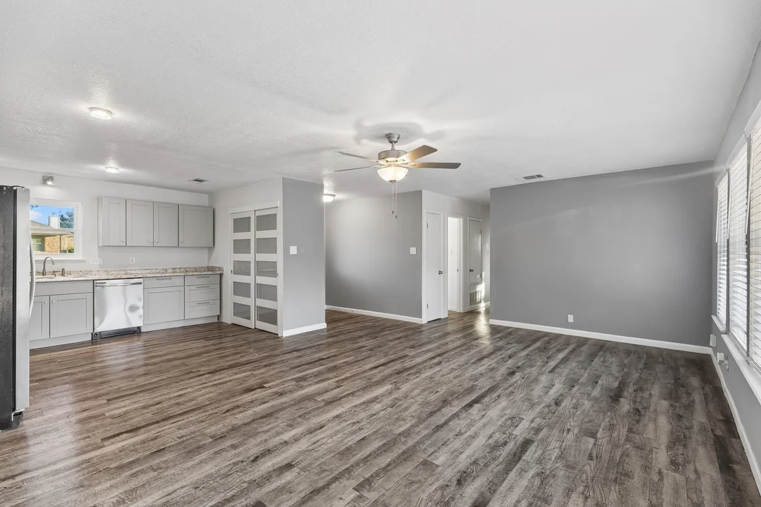 Photo of 200 Seminole RD