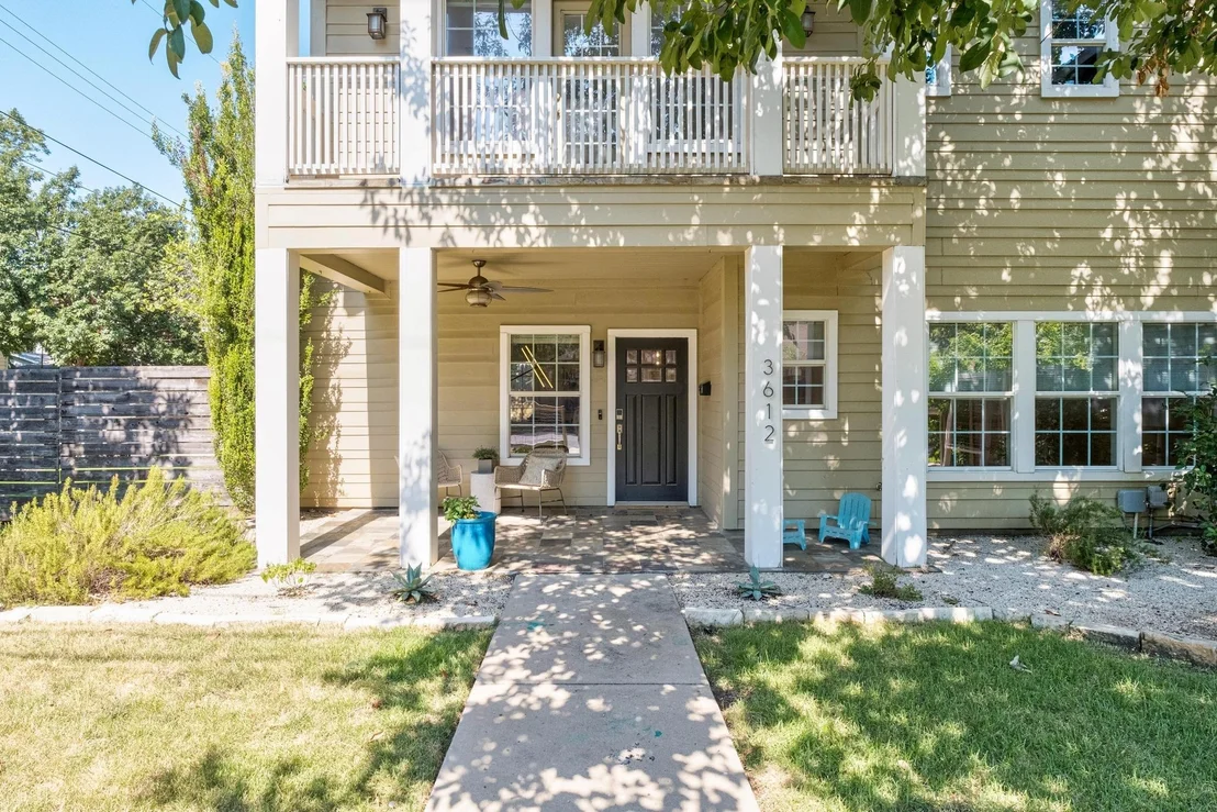 Photo of 3612 Oakmont BLVD
